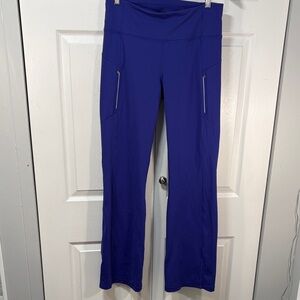 Athleta Rainier bootcut yoga pants in Noble